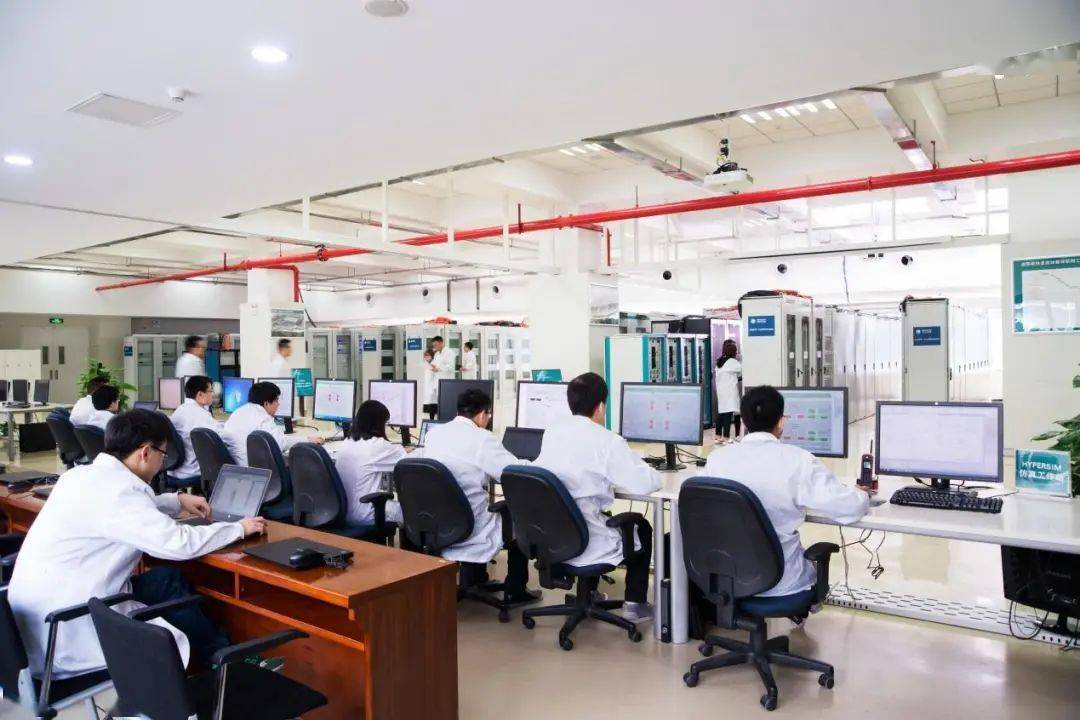 中國(guó)遠(yuǎn)海風(fēng)電并網(wǎng)技術(shù)與實(shí)踐 國(guó)網(wǎng)經(jīng)濟(jì)技術(shù)研究院院長(zhǎng)潘爾生的洞見